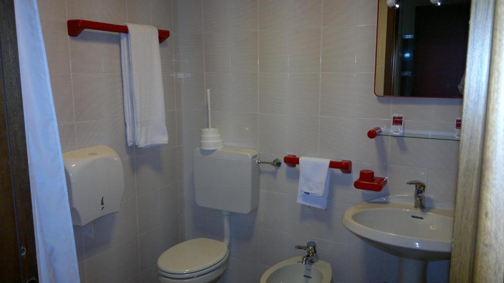Albergo Casa Dell'Ospite Bréscia Quarto foto
